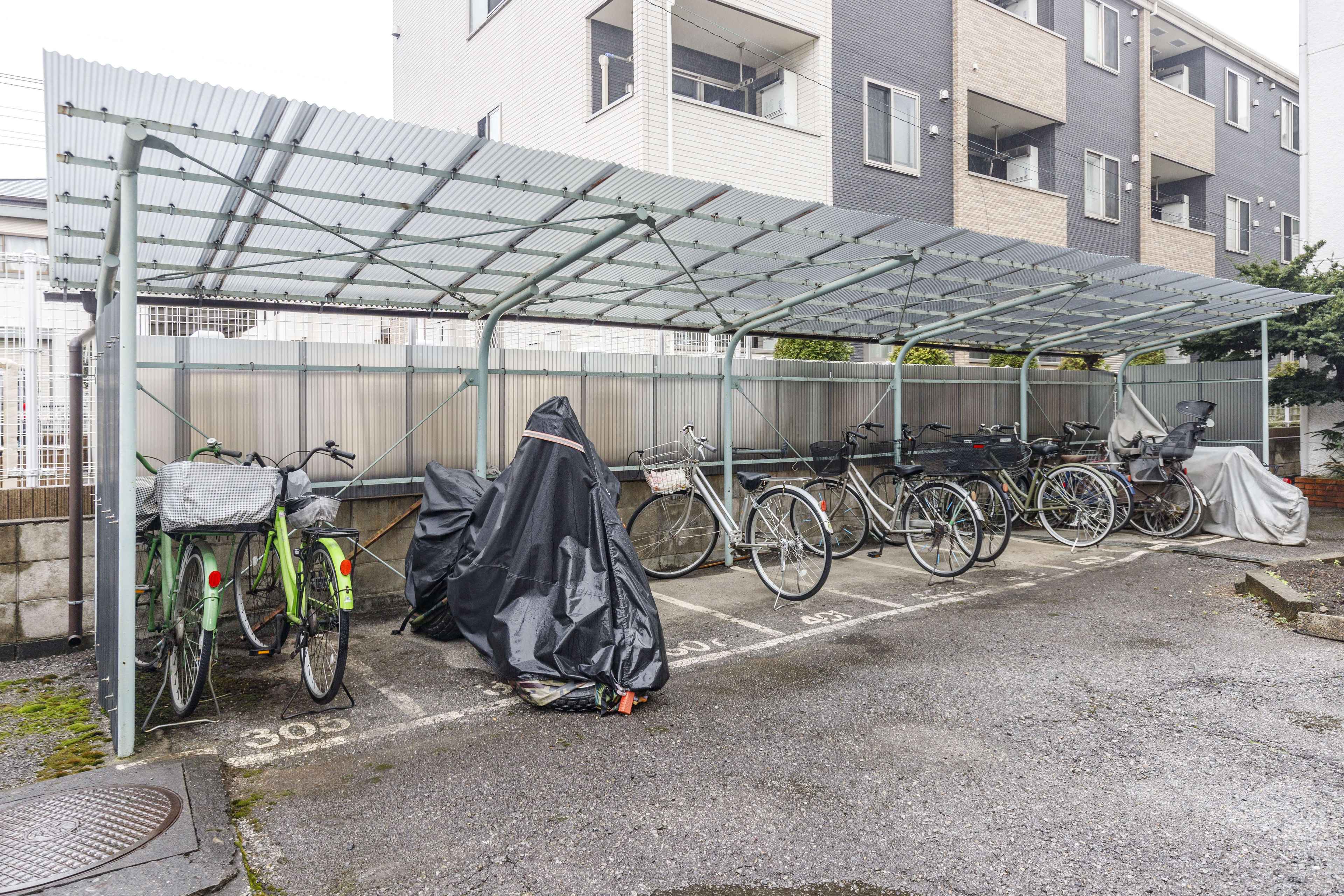バイク置場・駐輪場