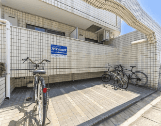 バイク置場・駐輪場