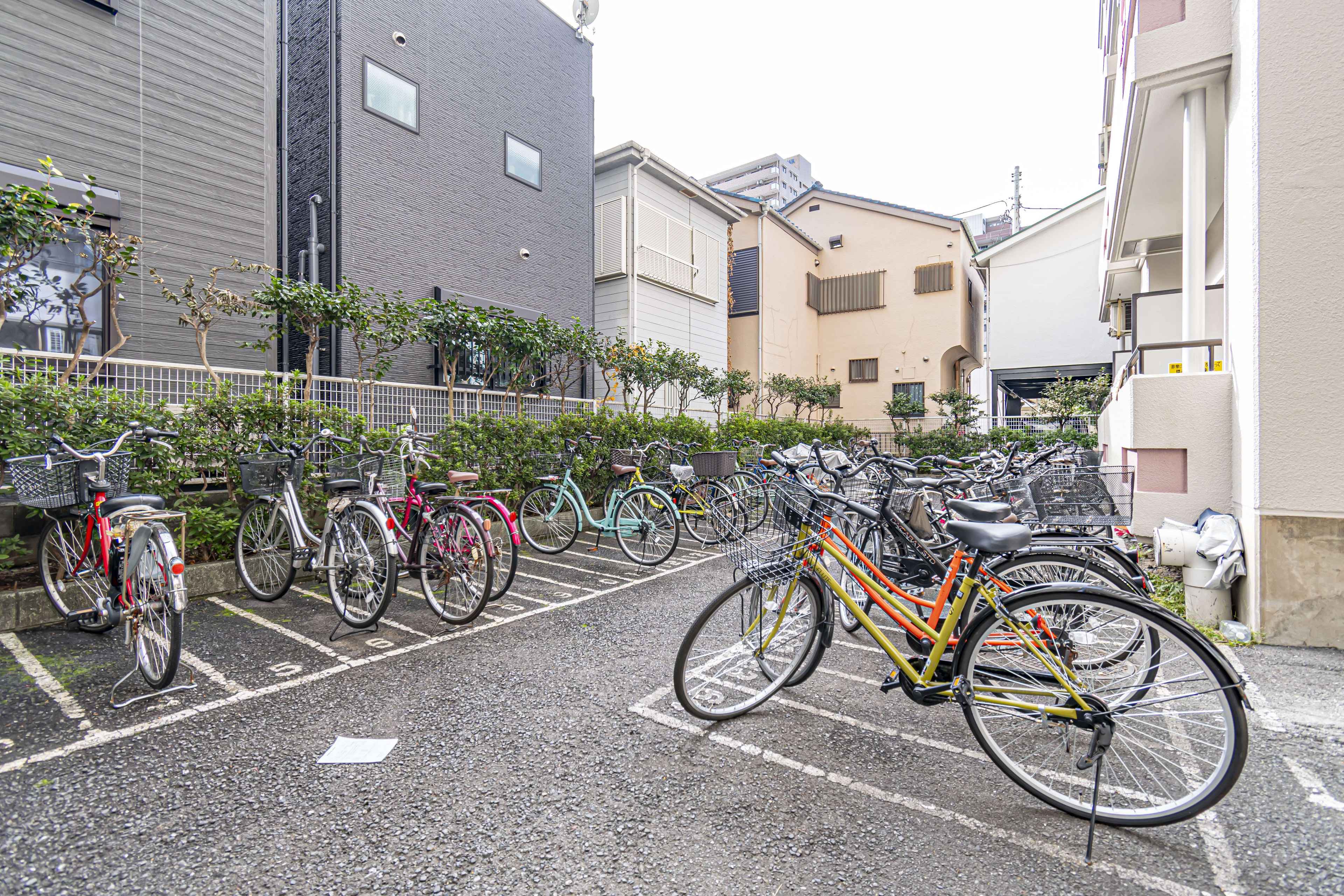 バイク置場・駐輪場